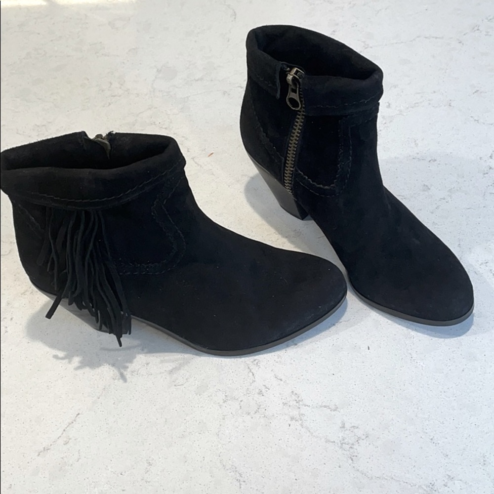 Sam Edelman Louie Fringe Trimmed Suede Bootie